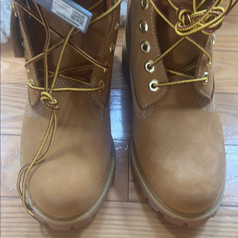 Timberland Premium 6 inch Waterproof Brown Wheat Nubuck Boots with Black Top New - Picture 5 of 10